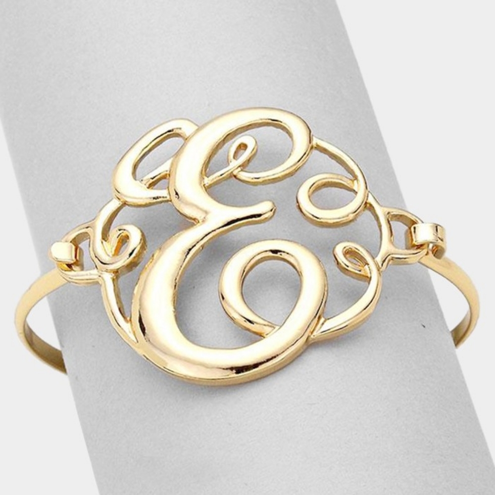 Gold E Monogram Curlicue Metal Round Classic Calligraphy Initial Hook Bracelet